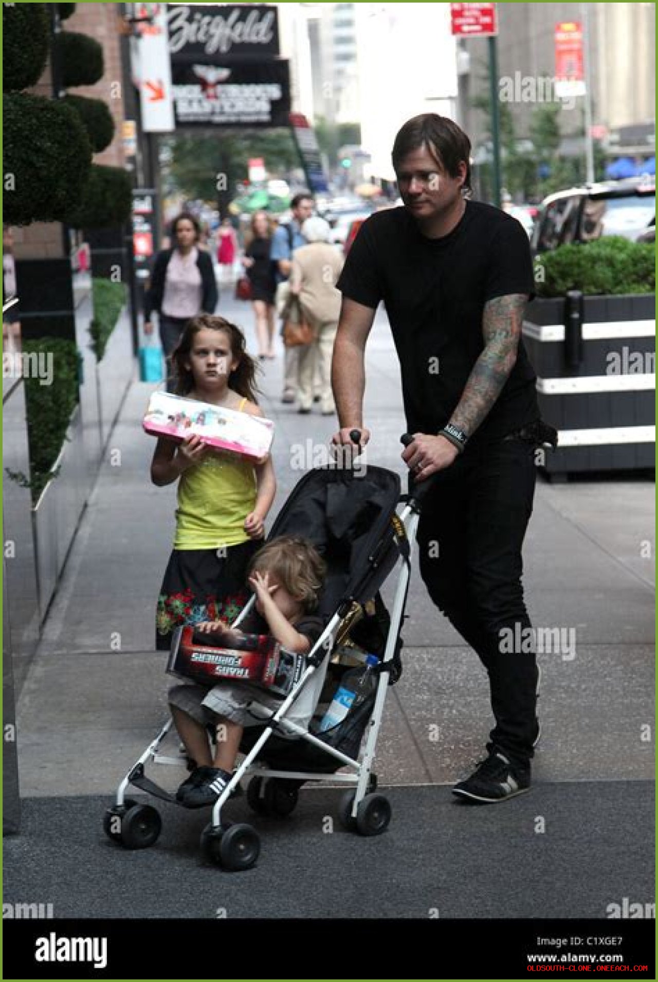 Ava Elizabeth DeLonge (familymember) Wiki,Age,Birthday,Biography,Height,Net Worth ..